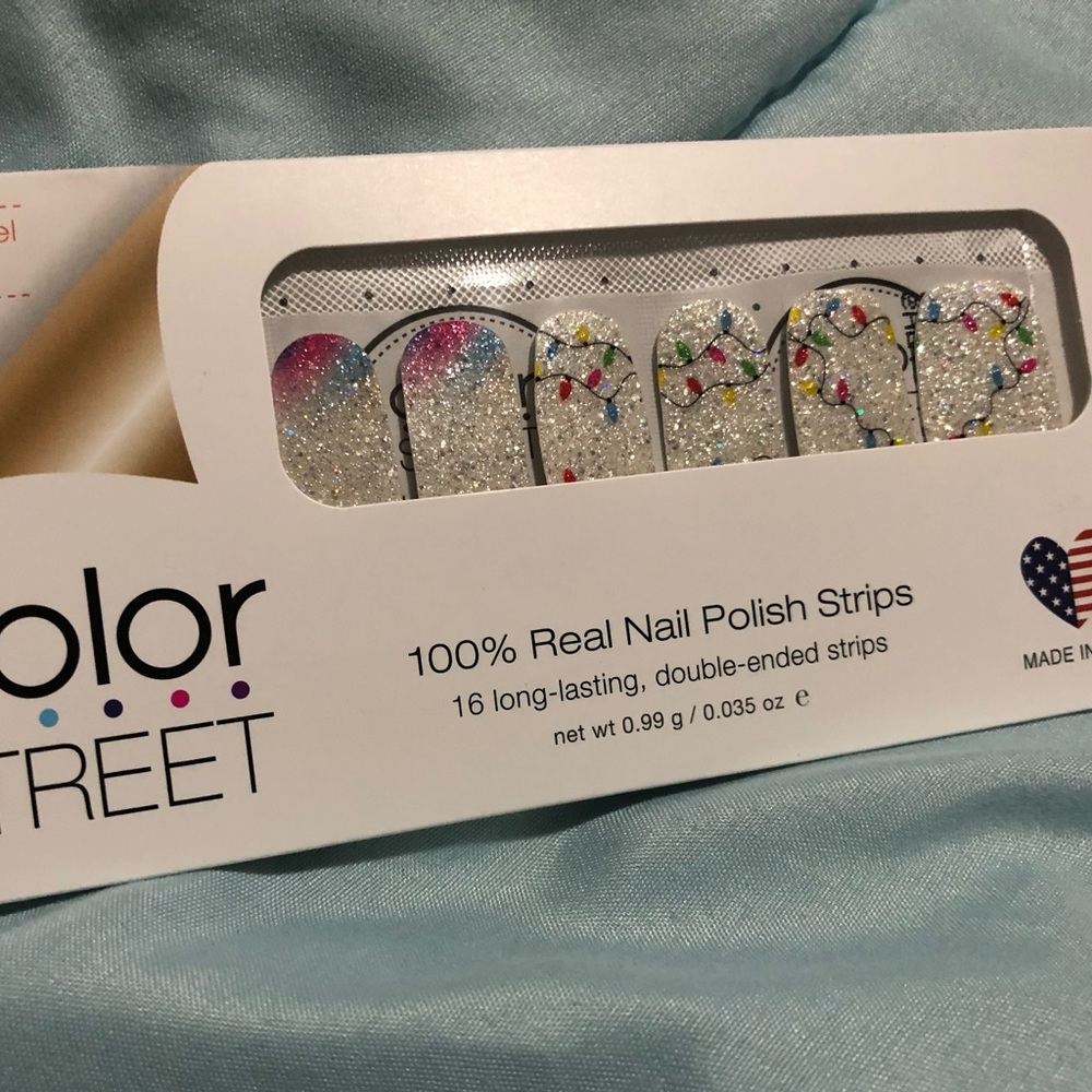 Color Street She’s Lit